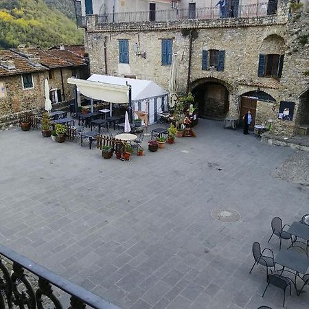 Ferienwohnung Casa Chiara Apricale Exterior foto